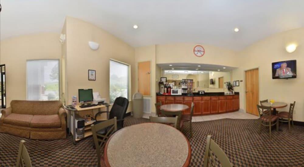 Sleep Inn & Suites Tuscaloosa Buitenkant foto